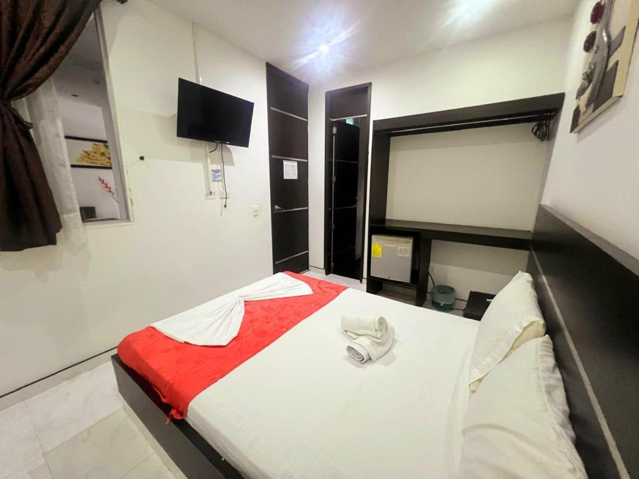 Hotel Suite Royal Melgar Ngoại thất bức ảnh