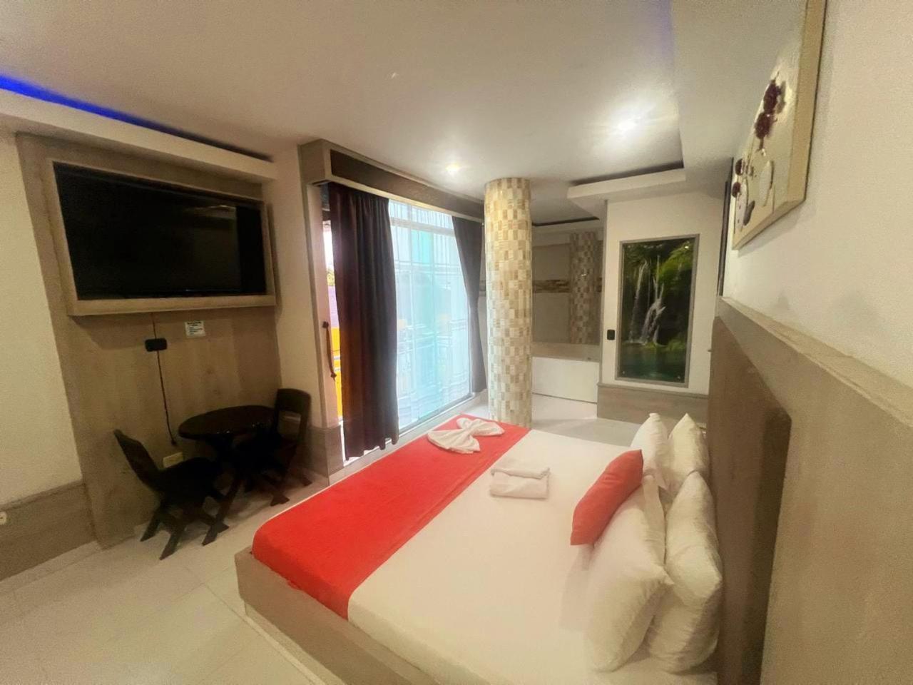 Hotel Suite Royal Melgar Ngoại thất bức ảnh