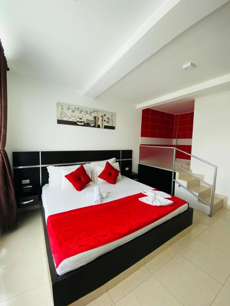 Hotel Suite Royal Melgar Ngoại thất bức ảnh