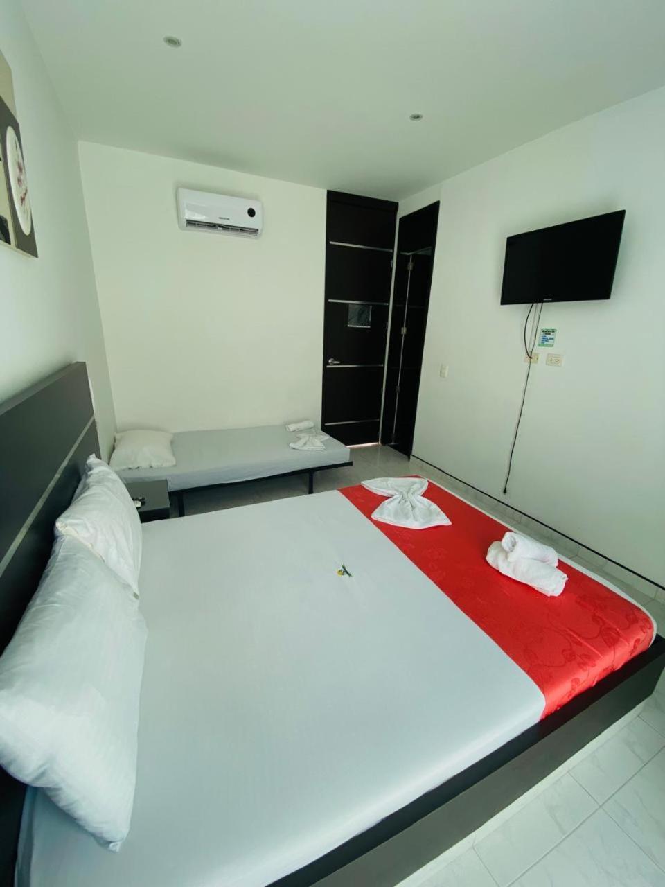 Hotel Suite Royal Melgar Ngoại thất bức ảnh