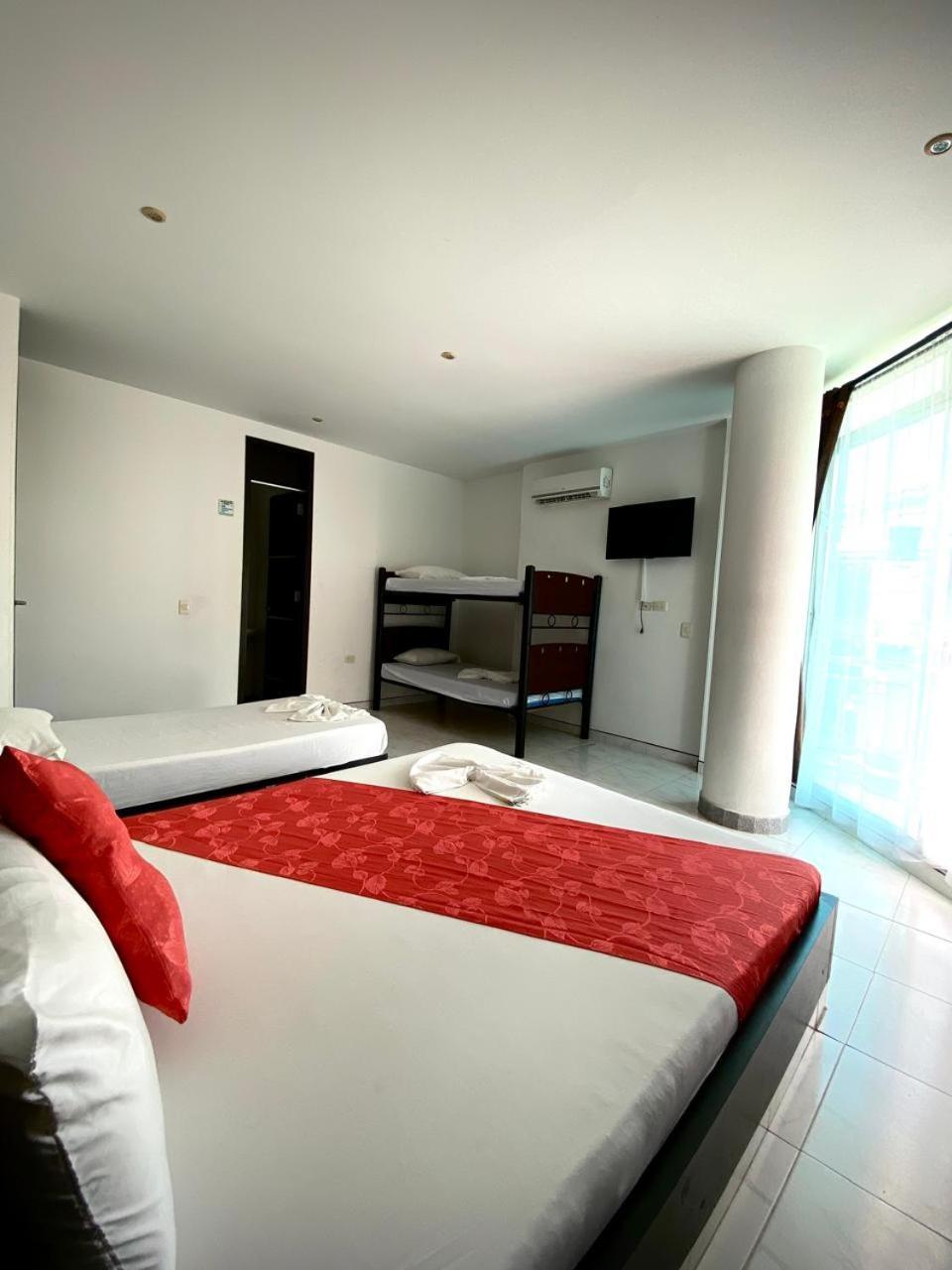 Hotel Suite Royal Melgar Ngoại thất bức ảnh