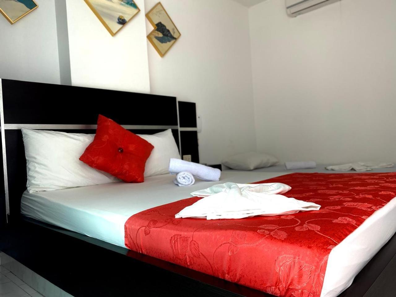 Hotel Suite Royal Melgar Ngoại thất bức ảnh